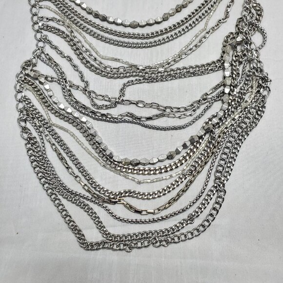 Bijou Drive  silver chain and beaded necklace 18 strands - Picture 6 of 8